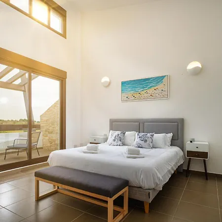 2301 - Luxury With Private Pool Villa